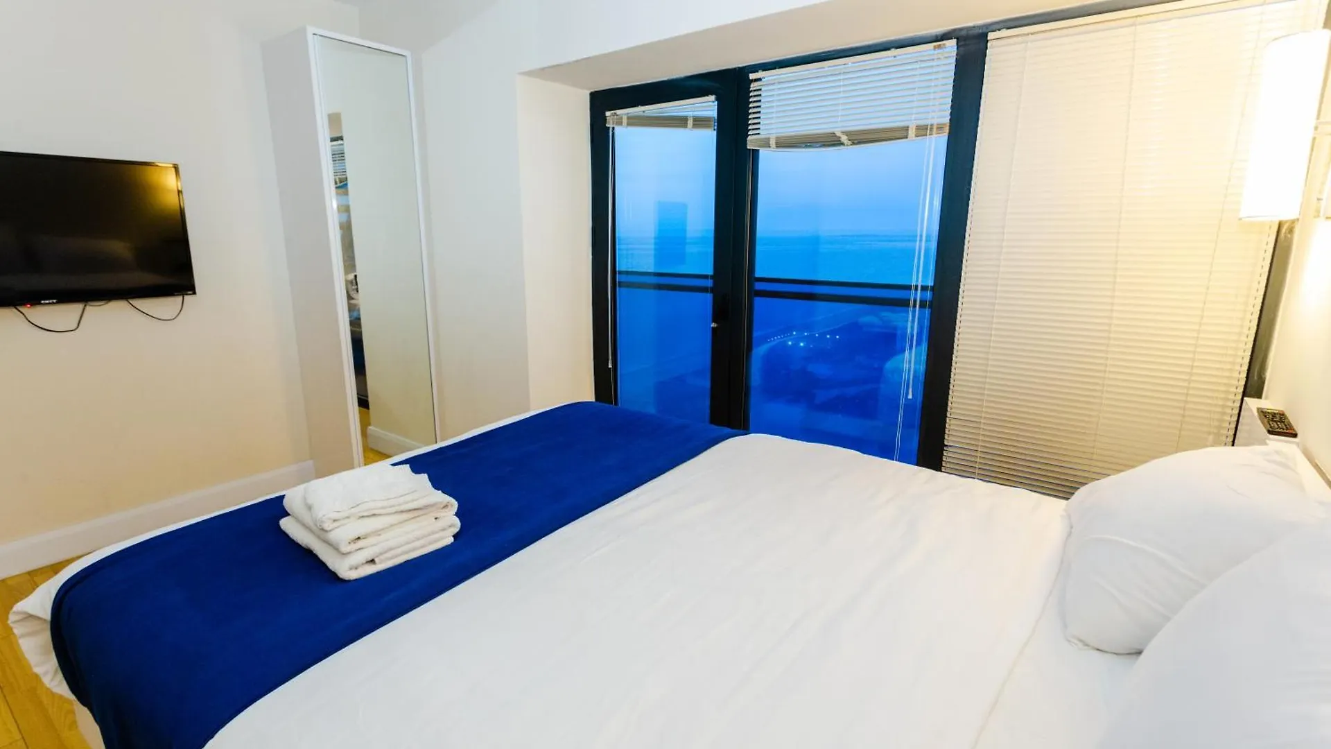 Orbi City - Best Apartment Batumi