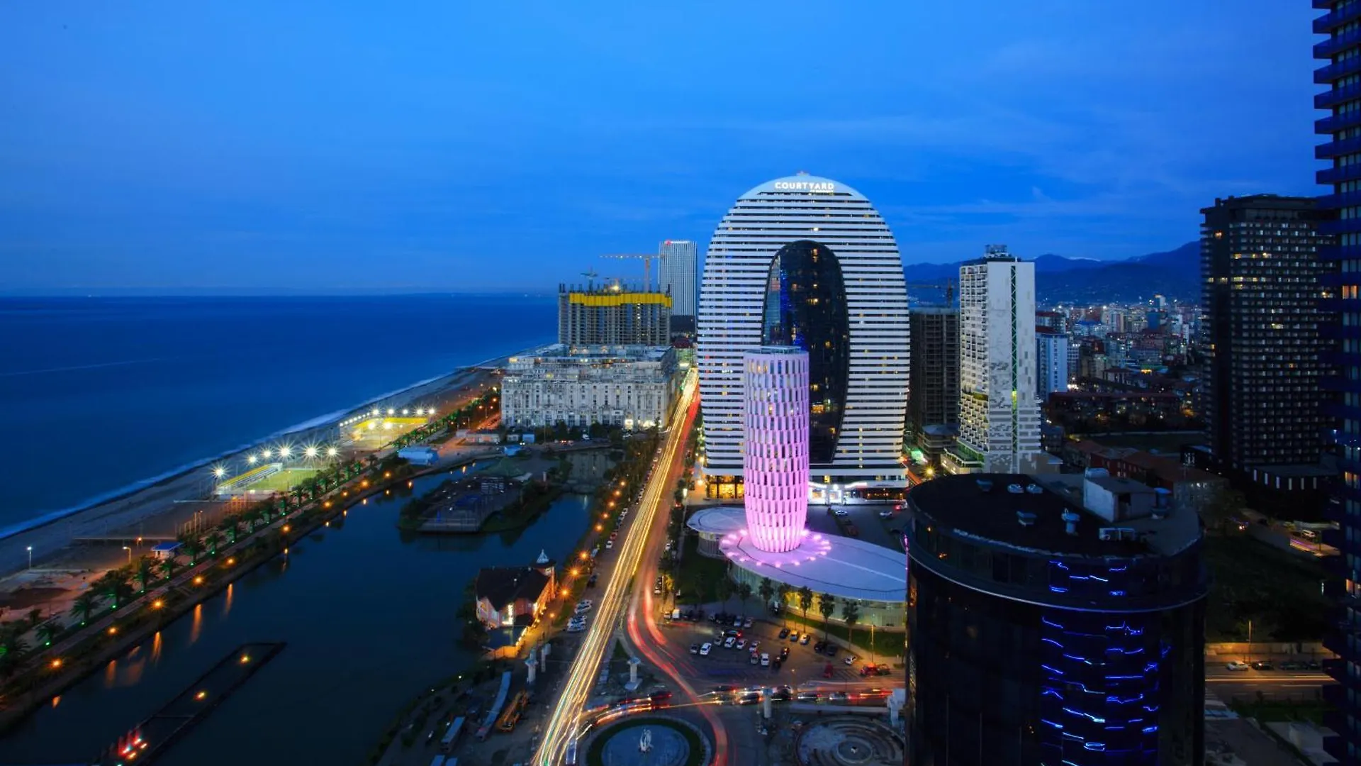 Orbi City - Best Apartment Batumi