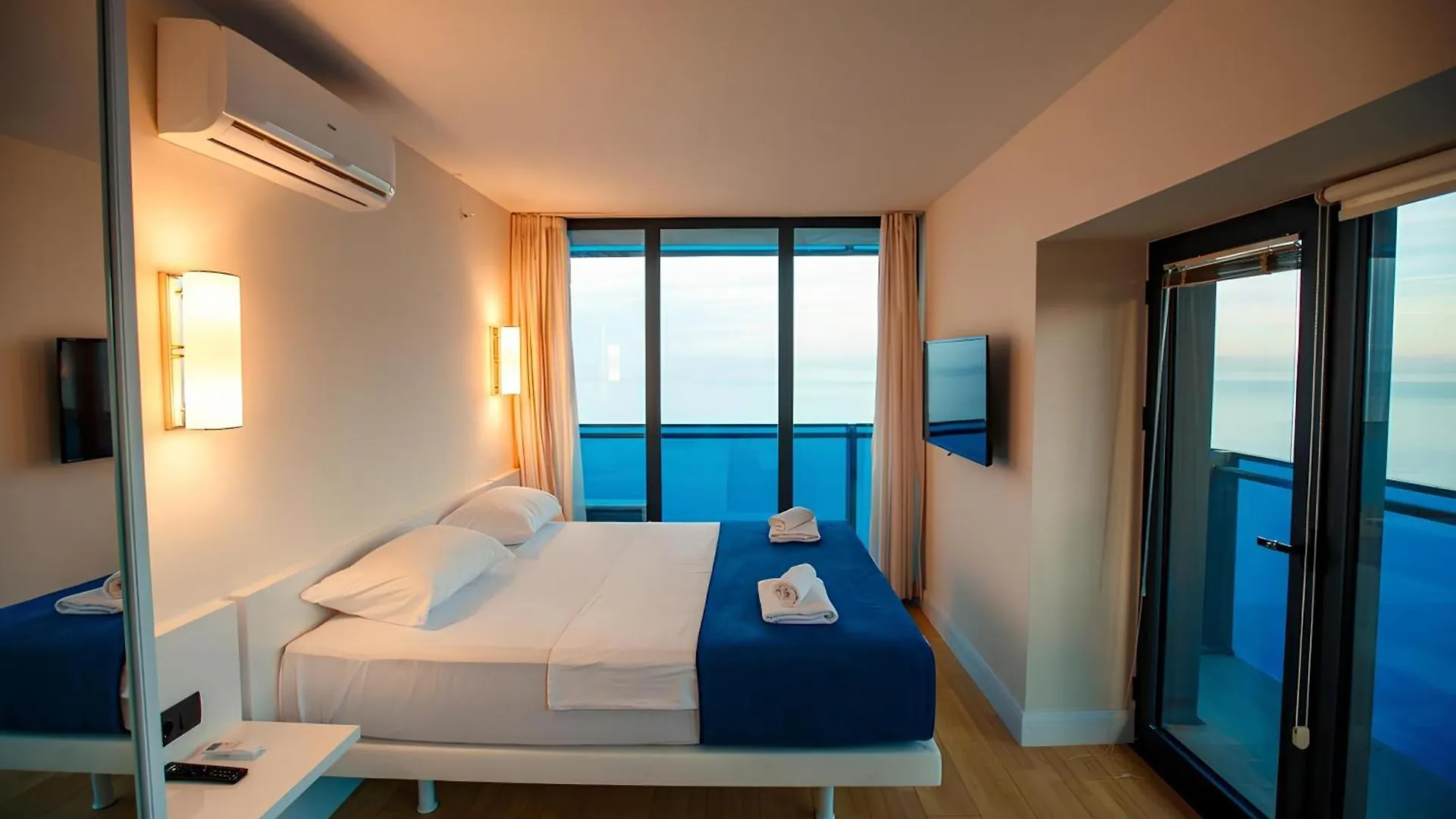 Orbi City - Best Apartment Batumi