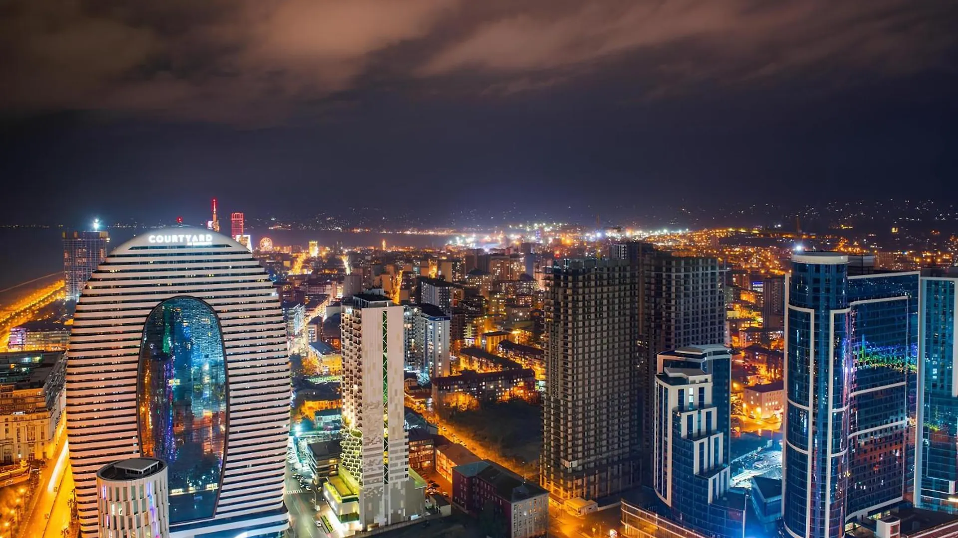 Orbi City - Best Apartment Batumi 0*,